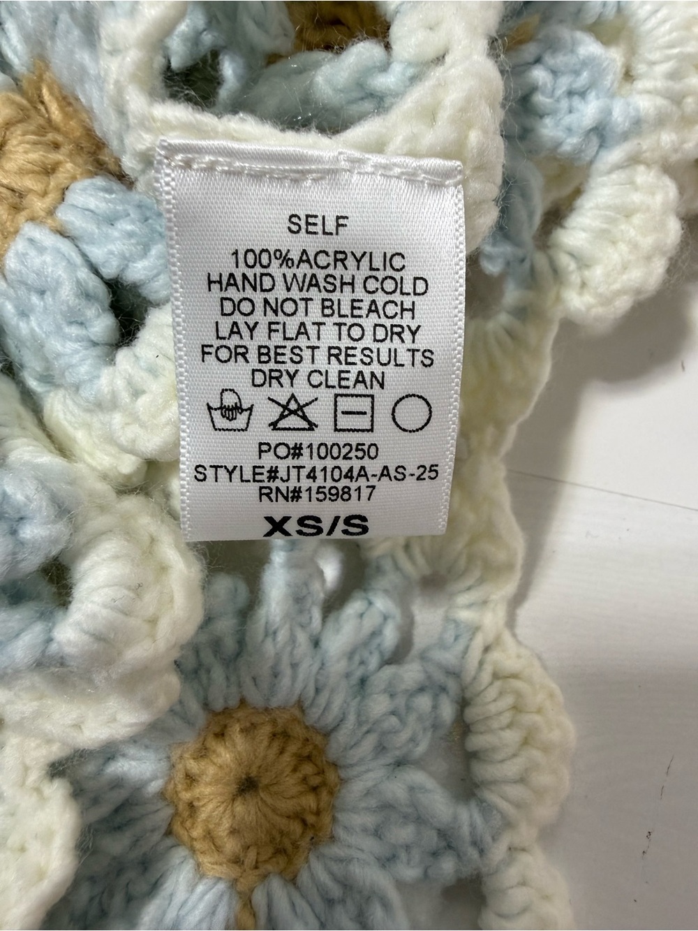 Boho chic granny square crochet 90’s Daisy Crop Sweater in Cream & Light Blue - Picture 7 of 7